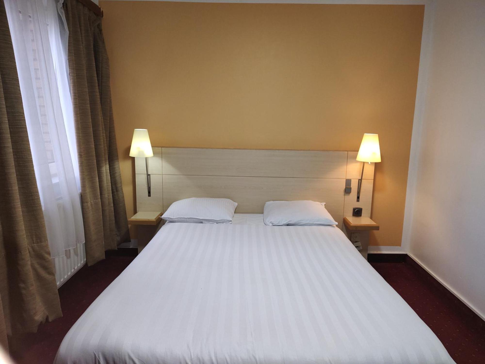 Hotel Evergreen Woluwe-Saint-Lambert Zewnętrze zdjęcie
