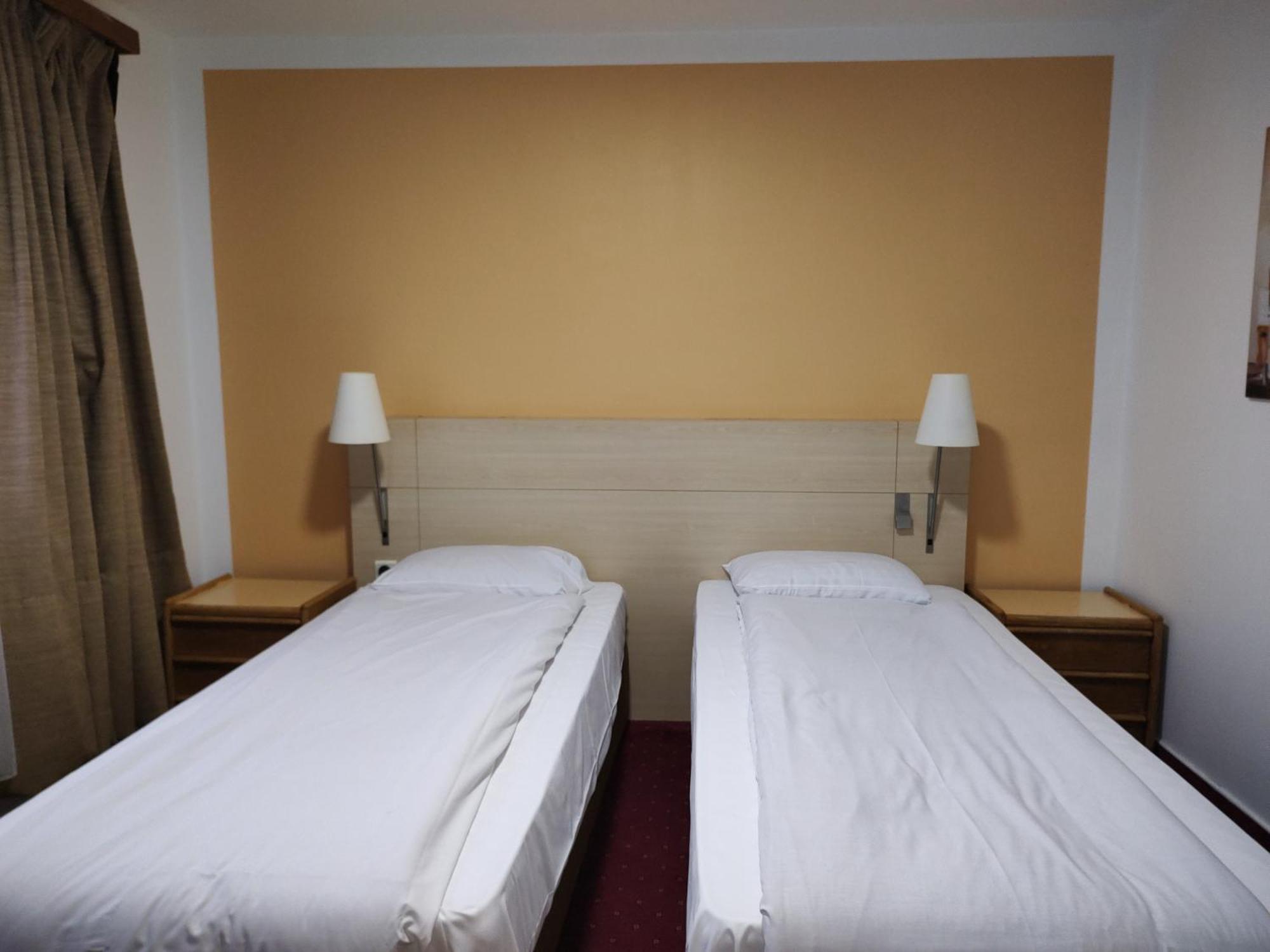 Hotel Evergreen Woluwe-Saint-Lambert Zewnętrze zdjęcie