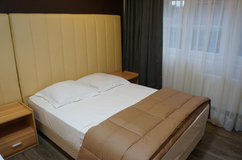 Hotel Evergreen Woluwe-Saint-Lambert Zewnętrze zdjęcie