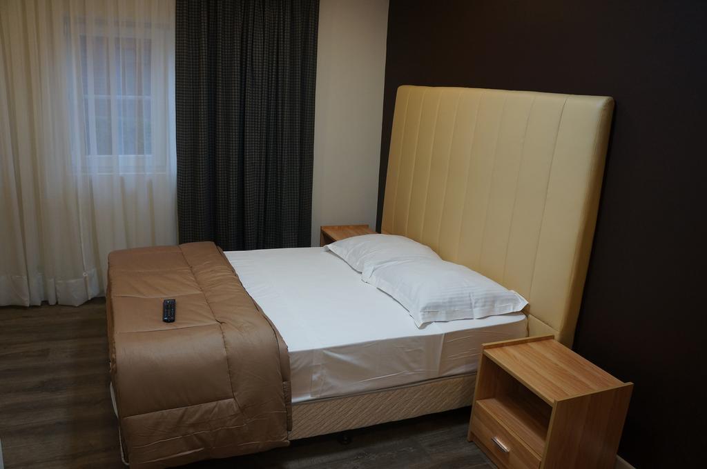 Hotel Evergreen Woluwe-Saint-Lambert Zewnętrze zdjęcie